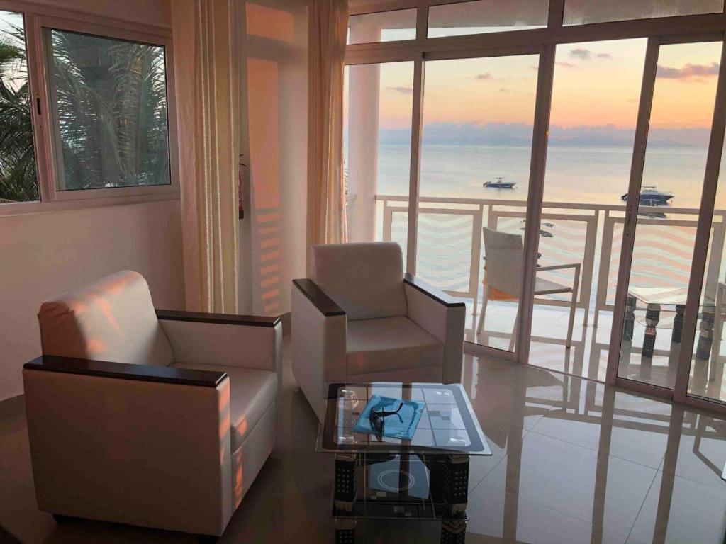 Diamond Plaza Grand Anse (Praslin)