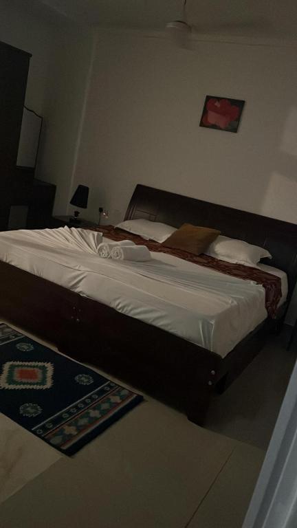 Diamond Plaza 3*